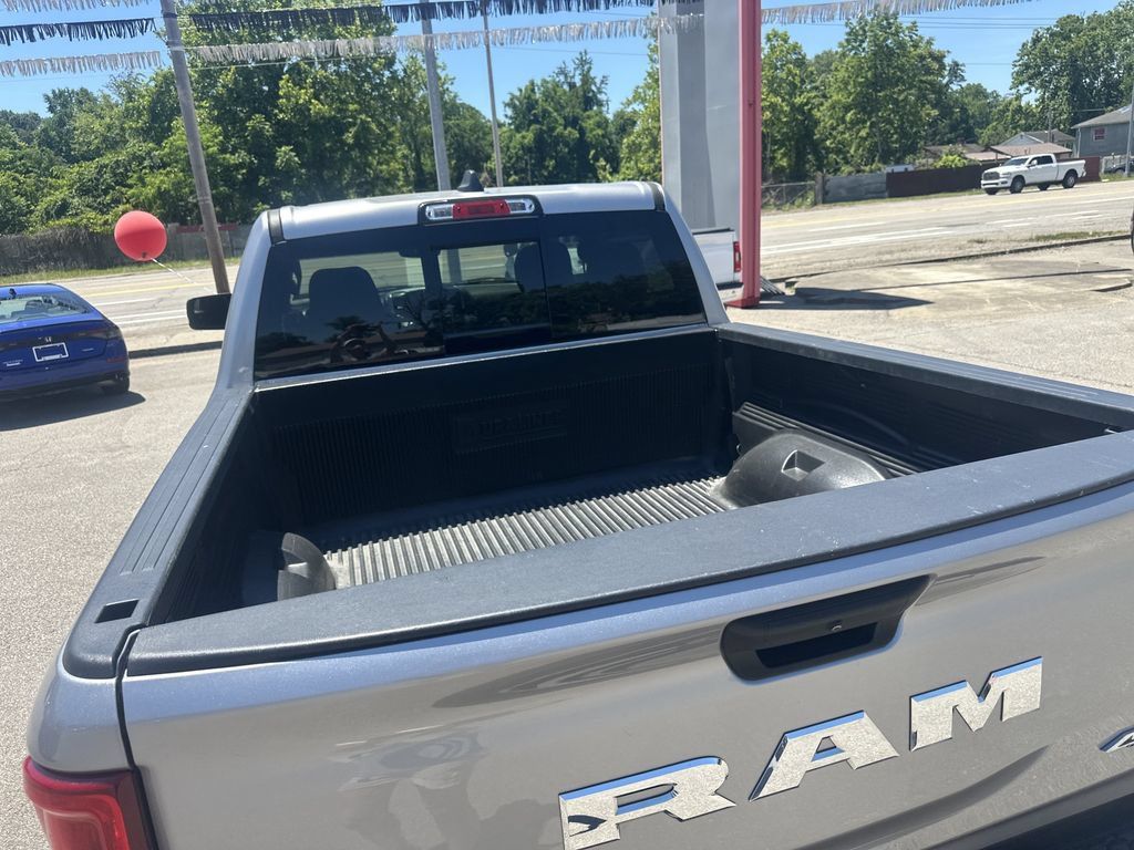 Used 2025 RAM 1500 Big Horn AWD/4WD image 7