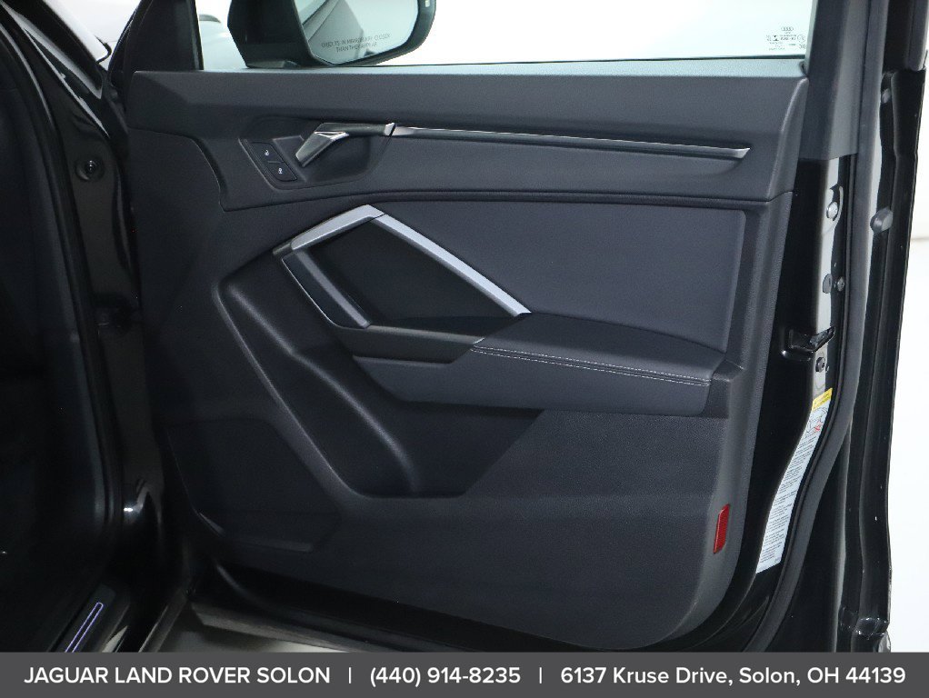 Used 2022 Audi Q3 2.0T Premium w/ Black Optic Sport Package AWD/4WD image 35