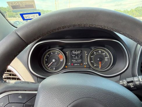 Used 2021 Jeep Cherokee Latitude Lux AWD/4WD image 14