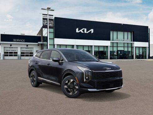 New 2026 Kia Sportage LX image 9