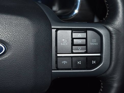 Used 2024 Ford F150 Lariat AWD/4WD image 10