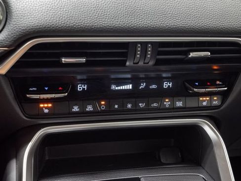 Used 2024 MAZDA CX-90 Plug-In Hybrid w/ Premium Pkg AWD/4WD image 19