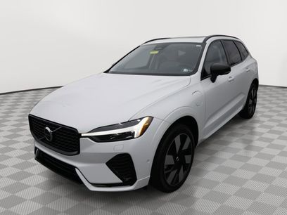Used 2024 Volvo XC60 T8 Plus w/ Climate Package