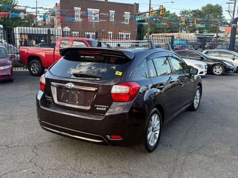 Used 2013 Subaru Impreza 2.0i Premium w/ All-Weather Pkg AWD/4WD image 5