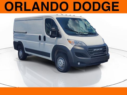 New 2024 RAM ProMaster 2500 w/ Convenience Group image 1