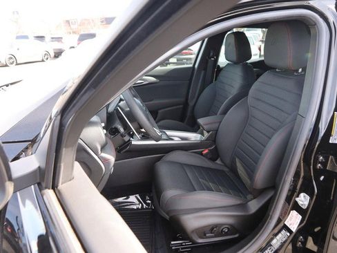 Used 2024 Dodge Hornet R/T w/ R/T Blacktop Package image 8