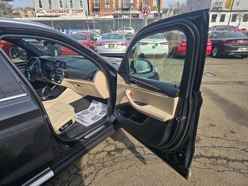 Used 2021 BMW X3 xDrive30i AWD/4WD image 11