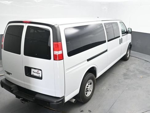 Used 2024 Chevrolet Express 3500 LS RWD image 32