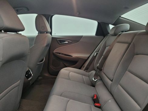 Used 2020 Chevrolet Malibu LT FWD image 18