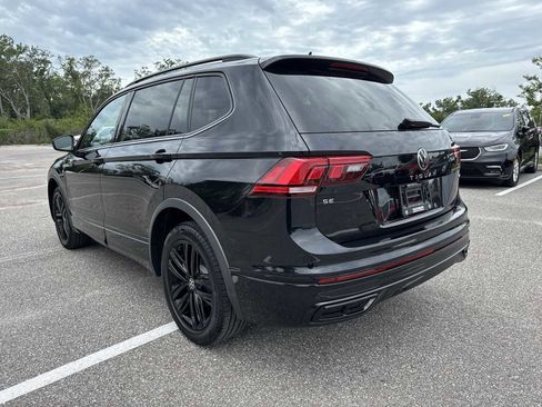 Used 2022 Volkswagen Tiguan SE R-Line AWD/4WD image 4