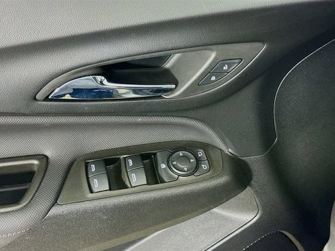 Used 2024 Chevrolet Equinox RS w/ RS Leather Package FWD image 18