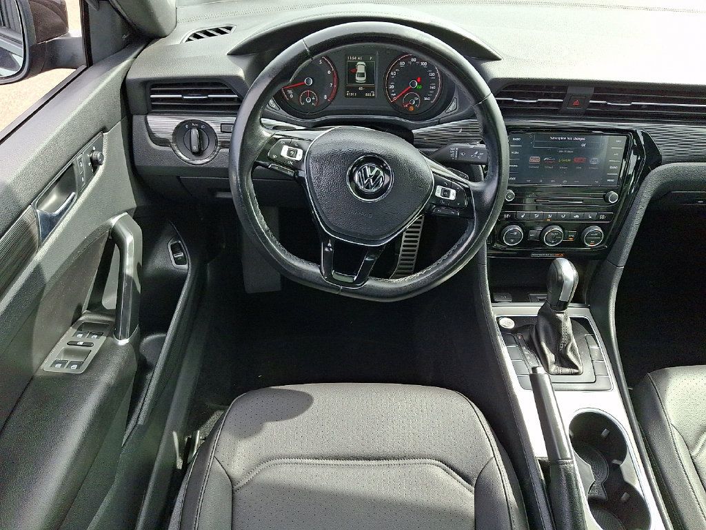 Used 2021 Volkswagen Passat 2.0T R-Line FWD image 12