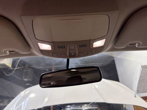 Used 2017 Ford Fusion SE w/ Fusion SE Technology Package image 21