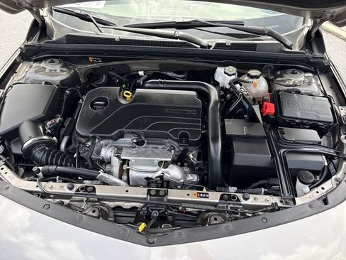 Used 2025 Chevrolet Malibu LT FWD image 33