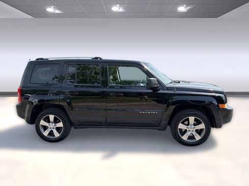Used 2016 Jeep Patriot High Altitude AWD/4WD image 8