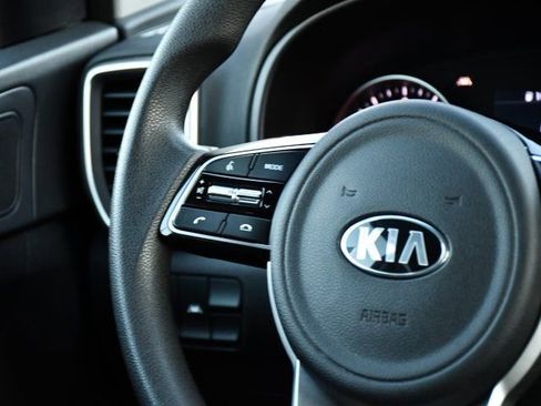 Used 2021 Kia Sportage LX w/ LX AWD Popular Package image 25