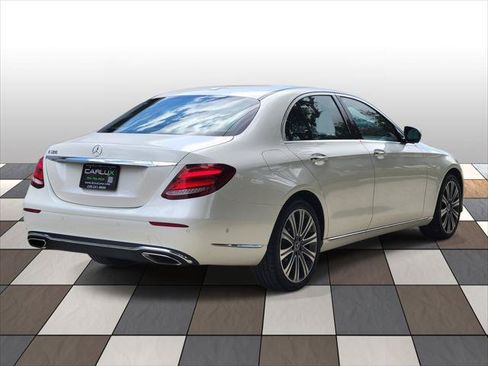 Used 2020 Mercedes-Benz E 350 Sedan w/ Parking Assistance Package image 4
