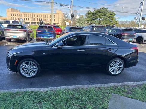Used 2025 Cadillac CT4 Premium Luxury AWD/4WD image 3