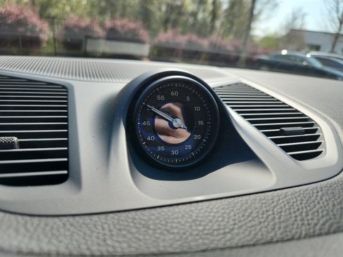 New 2026 Porsche Cayenne Coupe image 25