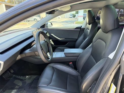 Used 2024 Tesla Model 3 Standard Range image 26