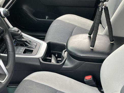 Used 2023 Toyota RAV4 XLE w/ Convenience Package image 36