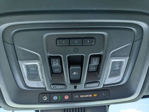 Used 2023 Chevrolet Silverado 1500 High Country w/ High Country Premium Package image 64