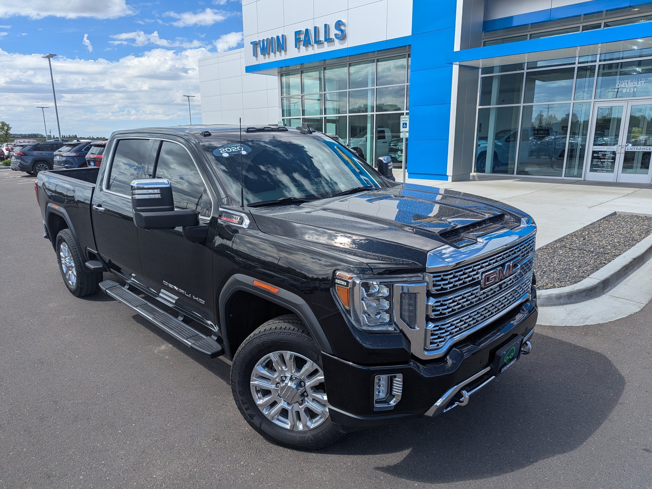 Used 2020 GMC Sierra 2500 Denali w/ Denali Ultimate Package AWD/4WD image 3