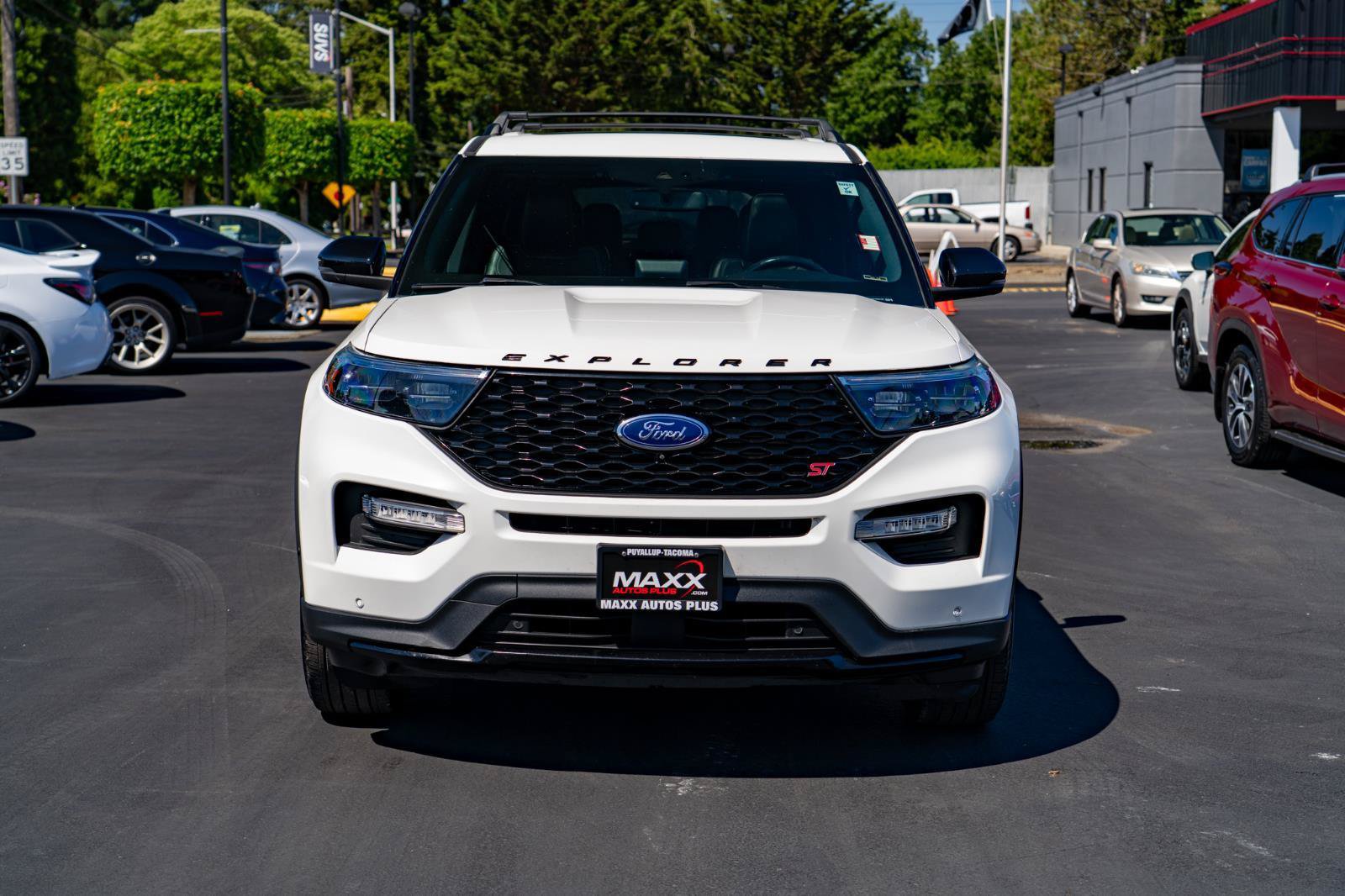 Used 2021 Ford Explorer ST w/ Equipment Group 401A AWD/4WD image 3