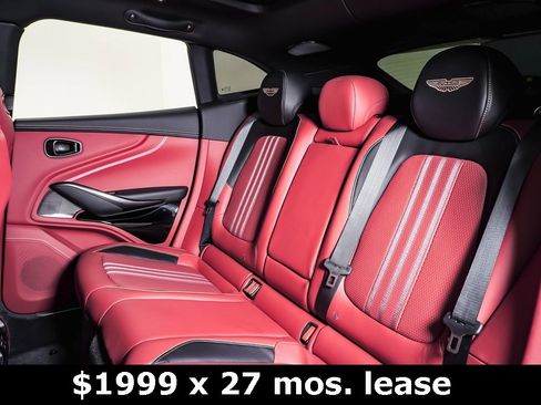 Used 2025 Aston Martin DBX 707 image 21