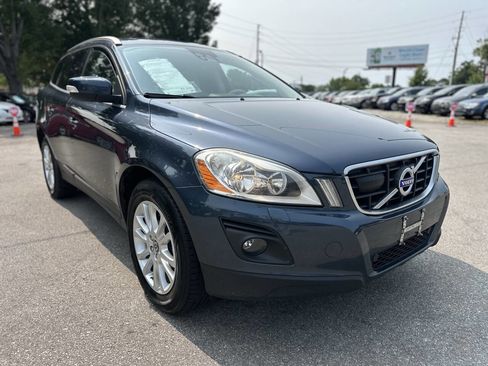 Used 2010 Volvo XC60 T6 image 3