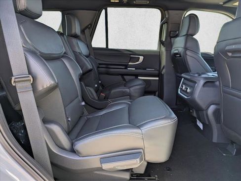 New 2025 Ford Expedition Platinum w/ Stealth Appearance Package image 21