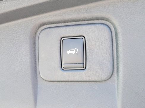 Used 2024 Nissan Murano SL w/ Cargo Package image 7