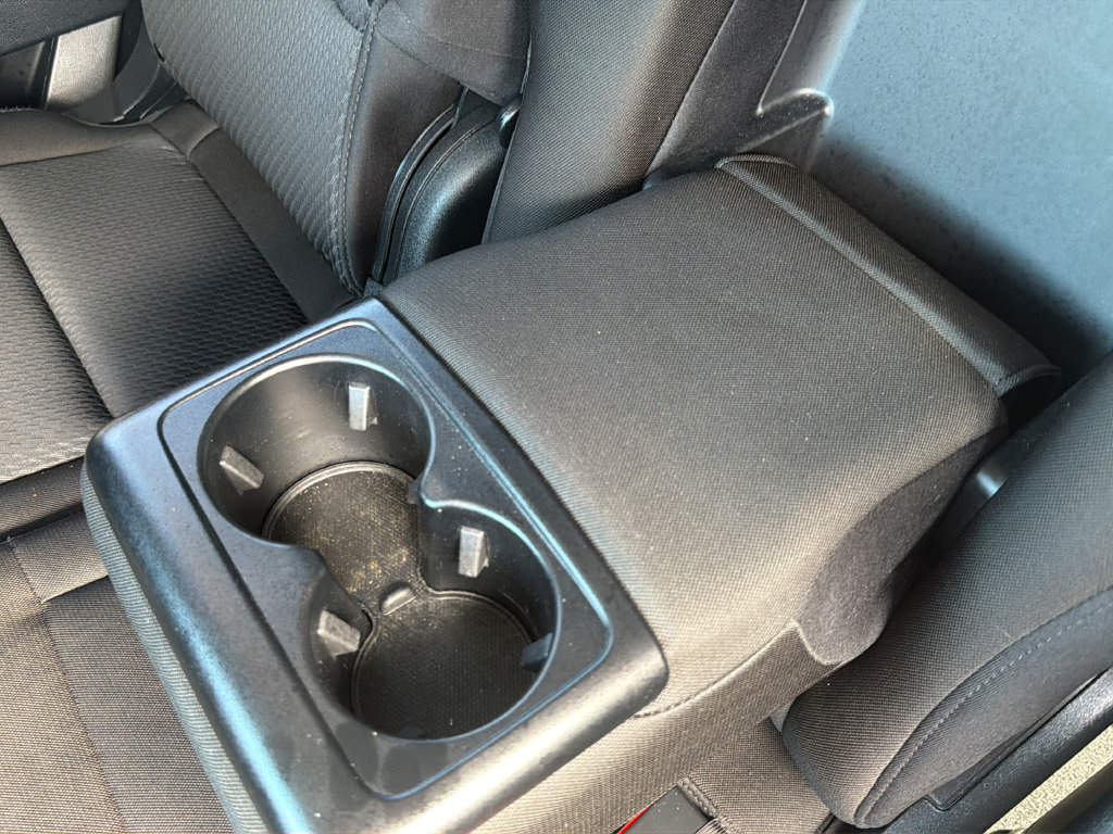 Used 2023 Ford Explorer XLT RWD image 31