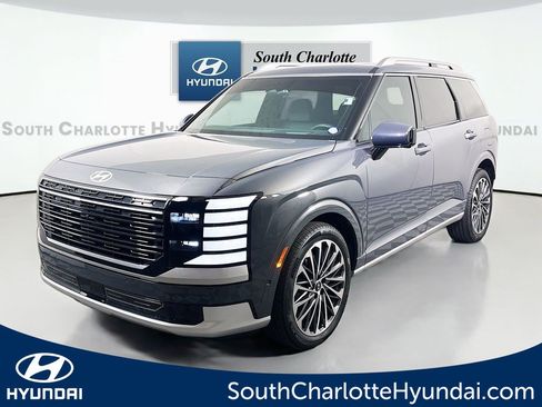 Certified 2026 Hyundai Palisade Calligraphy FWD image 1