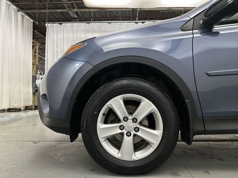 Used 2014 Toyota RAV4 XLE AWD/4WD image 23