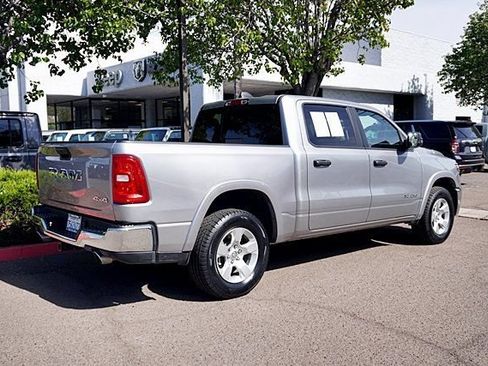 Used 2025 RAM 1500 Big Horn AWD/4WD image 8