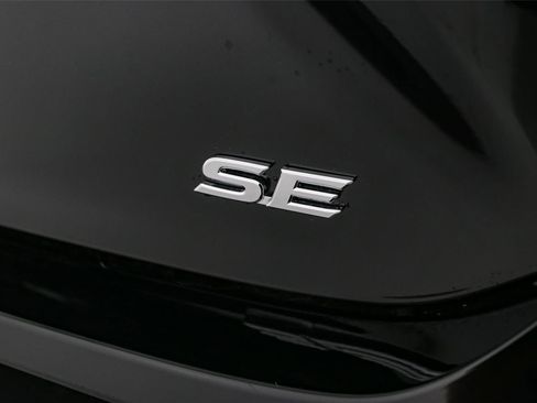New 2026 Toyota Camry SE AWD/4WD image 11