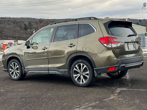 Certified 2023 Subaru Forester Limited image 5