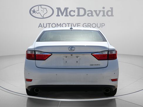 Used 2013 Lexus ES 350 F Sport w/ Luxury Pkg FWD image 5