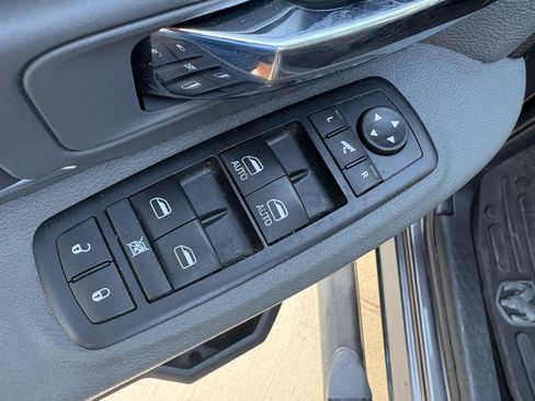 Used 2015 RAM 1500 Outdoorsman RWD image 11