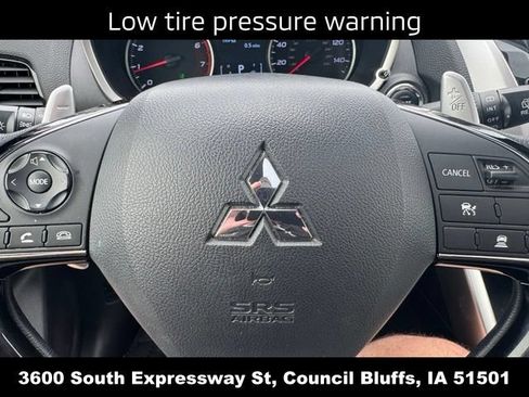 Used 2024 Mitsubishi Eclipse Cross SEL AWD/4WD image 9