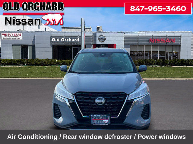 Used 2023 Nissan Kicks SV FWD image 2