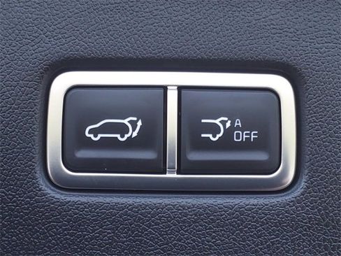 New 2025 Kia Sorento EX image 19