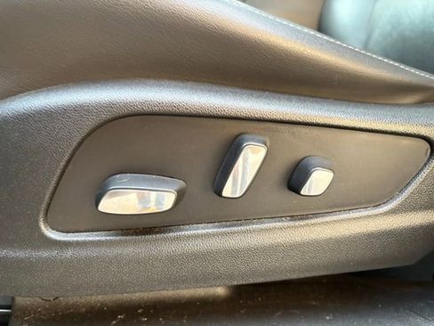 Used 2021 Cadillac XT6 Premium Luxury image 27