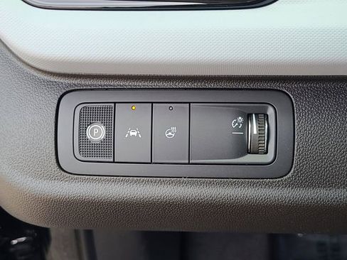 New 2027 Chevrolet Bolt LT FWD image 20