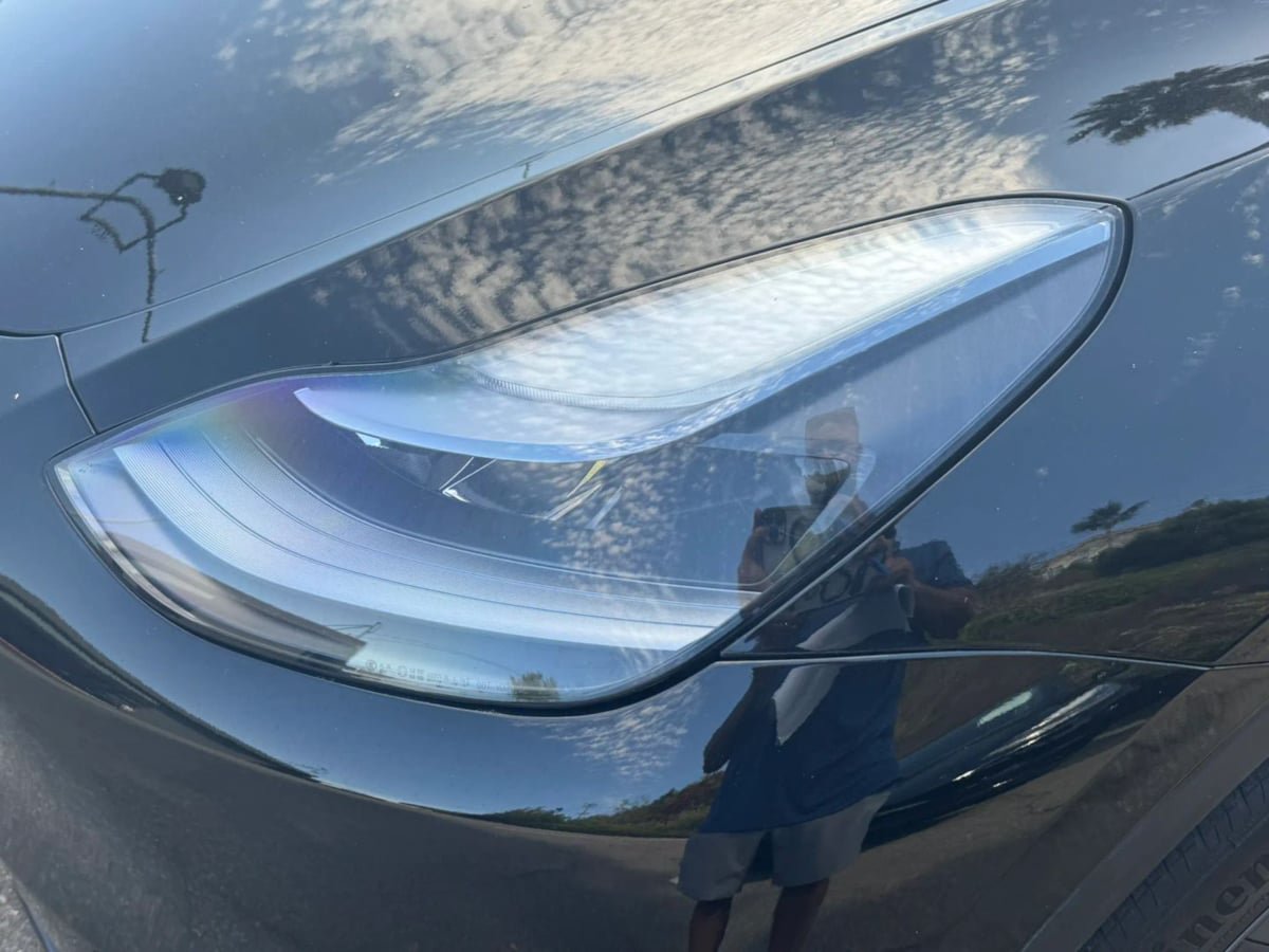 Used 2025 Tesla Model Y Long Range RWD image 25