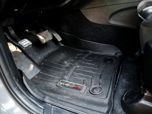 Used 2022 Jeep Grand Cherokee Laredo X AWD/4WD image 16