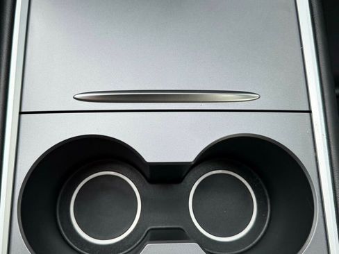 Used 2022 Tesla Model 3 image 26