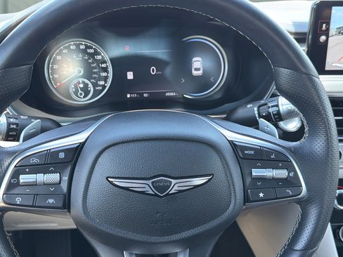 Used 2025 Genesis G70 2.5T AWD/4WD image 27
