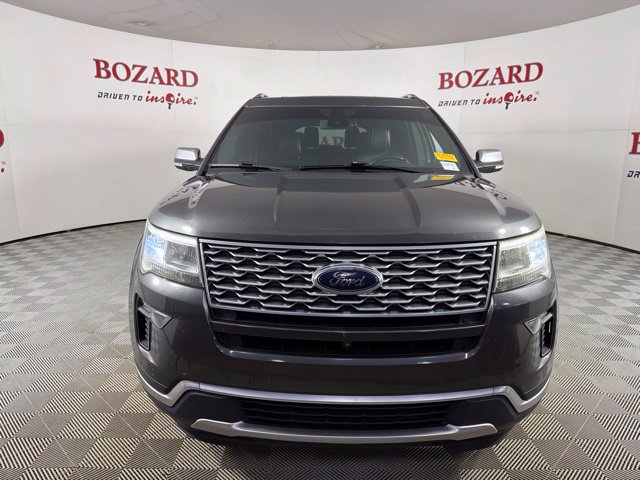 Used 2018 Ford Explorer Platinum AWD/4WD image 2